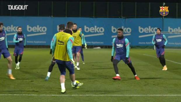 Barcelona's first training session of the year